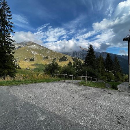 Appartement La Clusaz Avec Terrasse Sur Les Pistes De Ski Манигод Екстериор снимка