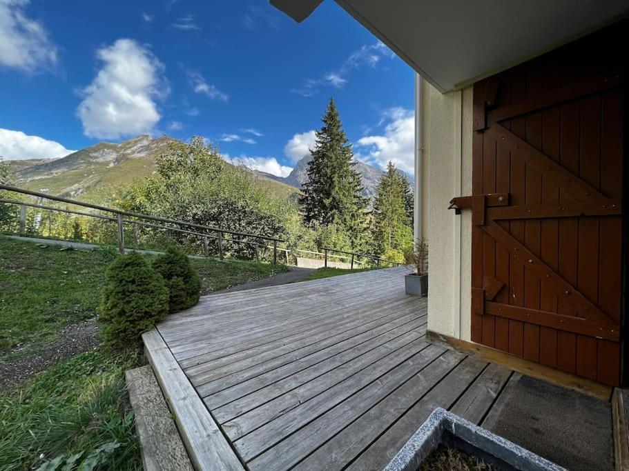 Appartement La Clusaz Avec Terrasse Sur Les Pistes De Ski Манигод Екстериор снимка